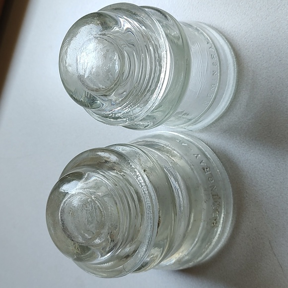 2 glass insulators - Picture 5 of 8